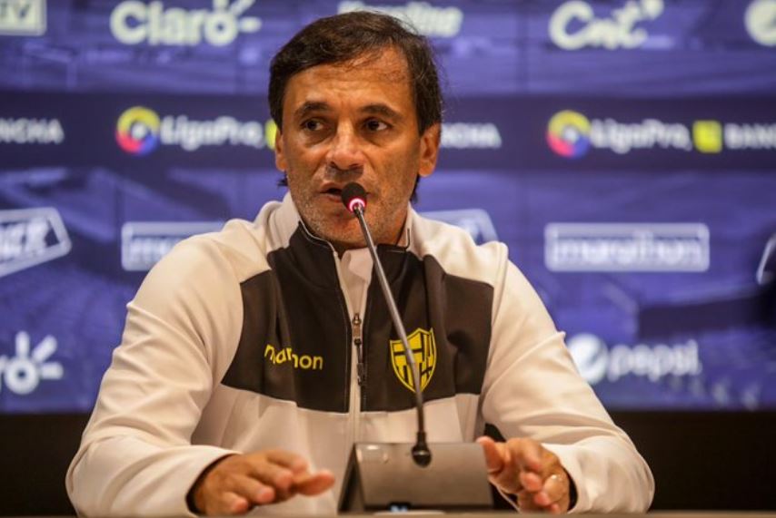 Fabián Bustos: &quot;Debemos trabajar y mejorar&quot;