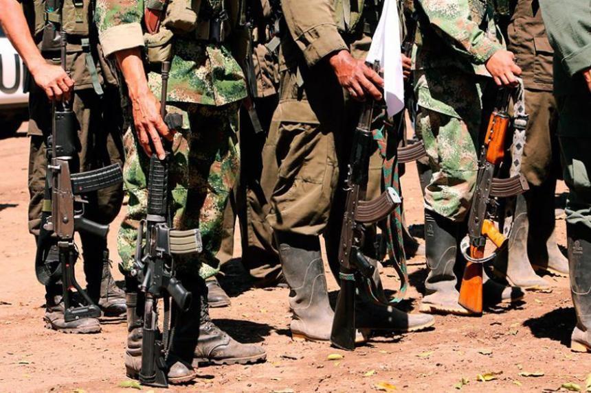 Bombardeo contra disidentes de FARC deja 16 muertos