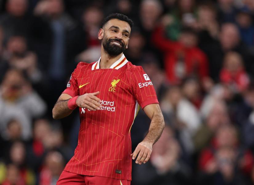 Mohamed Salah es buscado por el PSG de Willian Pacho.