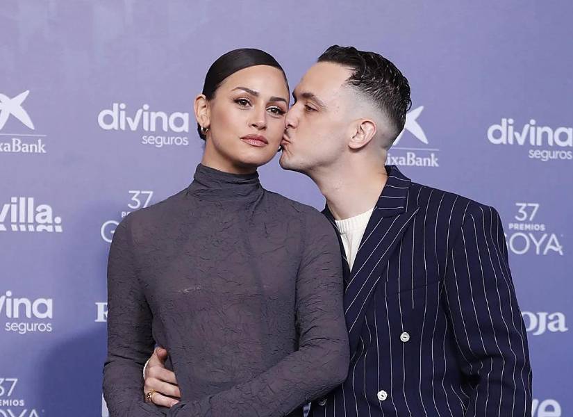 C.Tangana con su pareja, Rocío Aguirre en los Premios Goya 2023.