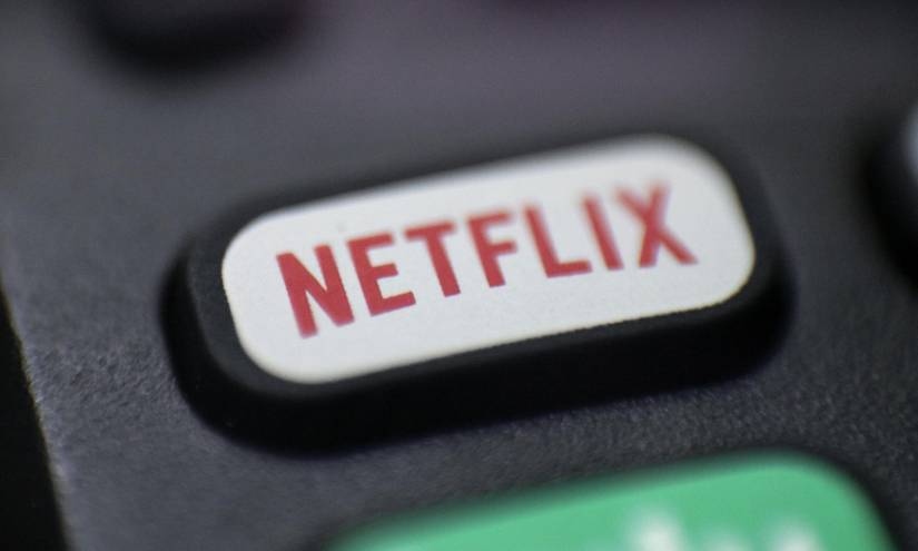 Netflix analiza incluir publicidad en su programación