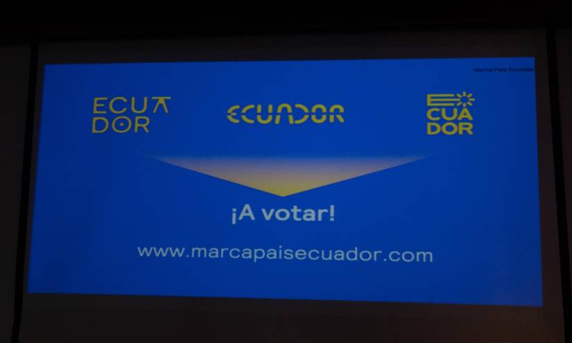 Los ciudadanos pueden votar por una de estas tres propuestas.