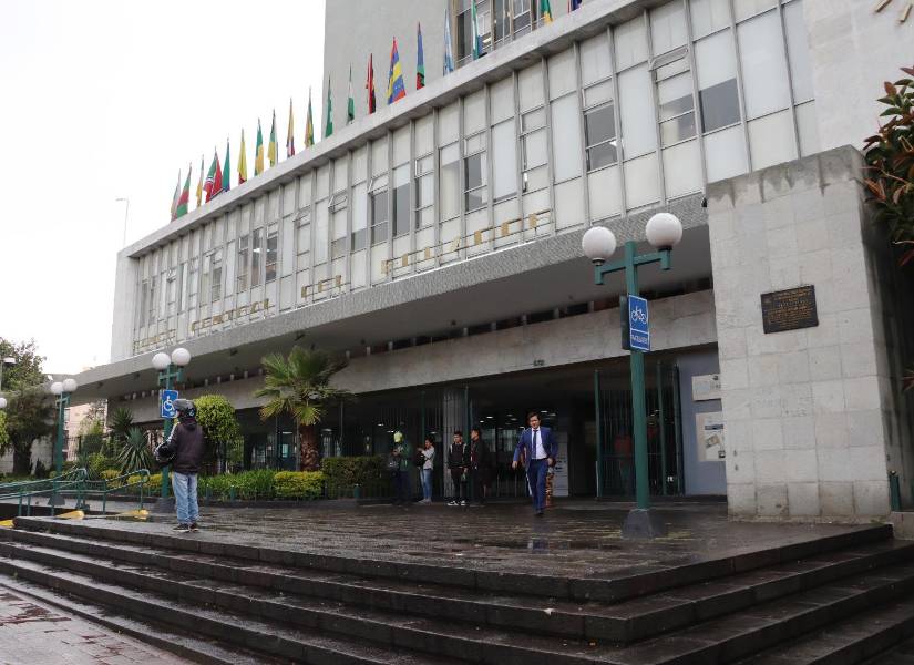 Imagen de archivo del edificio del Banco Central del Ecuador, en Quito.