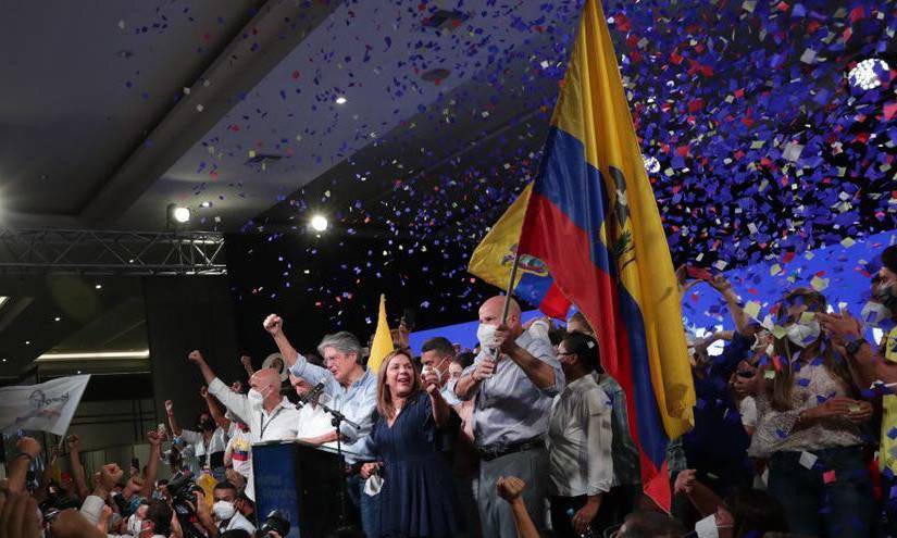 Imagen de la celebración electoral de Guillermo Lasso y Antonio Borrero en el Centro de Convenciones de Guayaquil, el 11 de abril del 2021.