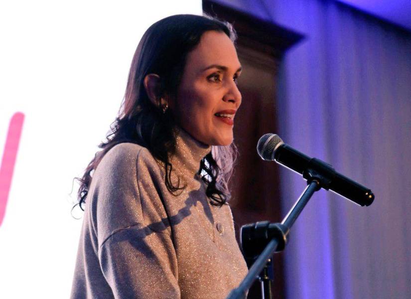 La ministra de Energía, Inés Manzano, detalló el 'Plan de Inversiones Eléctrico Minero 2025-2030' en un acto en Quito.