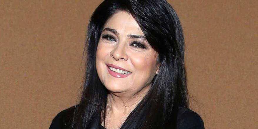La curiosa celebración de cumpleaños de Victoria Ruffo