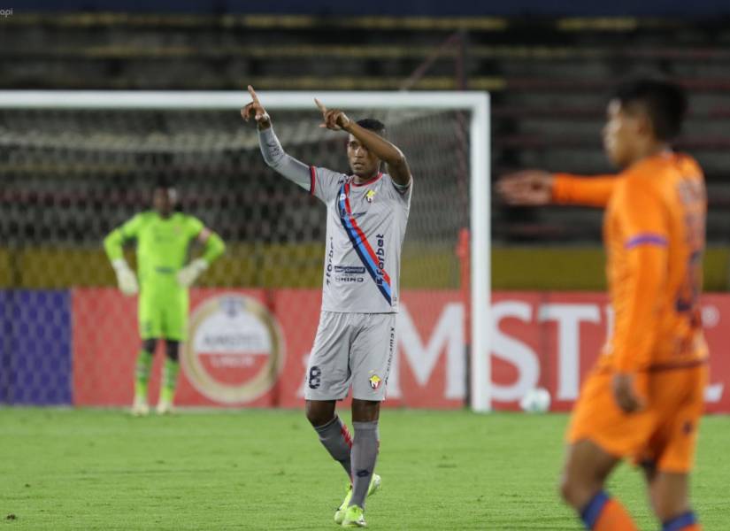 El Nacional acumula USD 900 000 en premios de la Copa Libertadores.