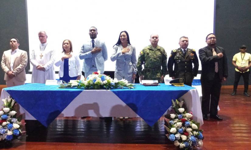 Posesión simbólica del nuevo Gobernador de Esmeraldas, Frickson Erazo Vivero.