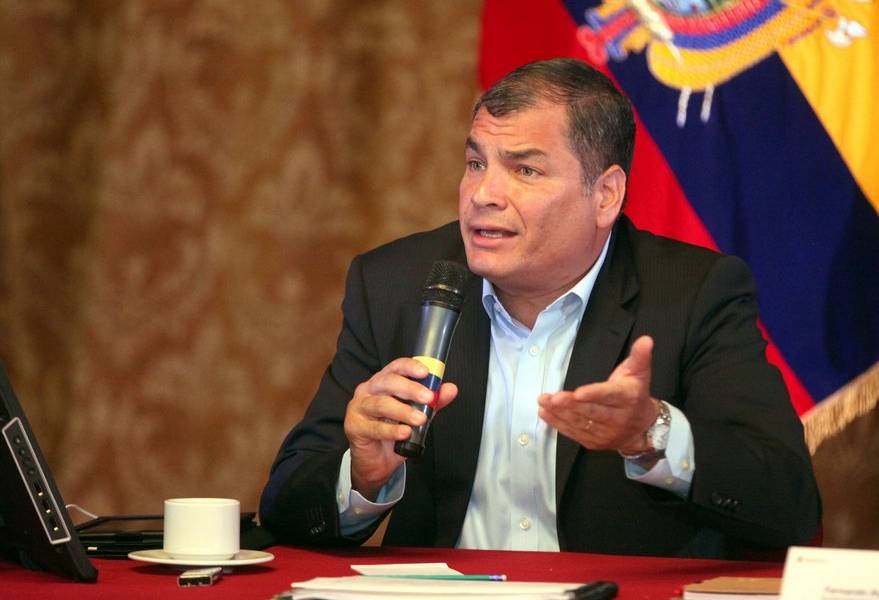 Correa arremete contra derecha de EE.UU. y defiende a Celac como alternativa