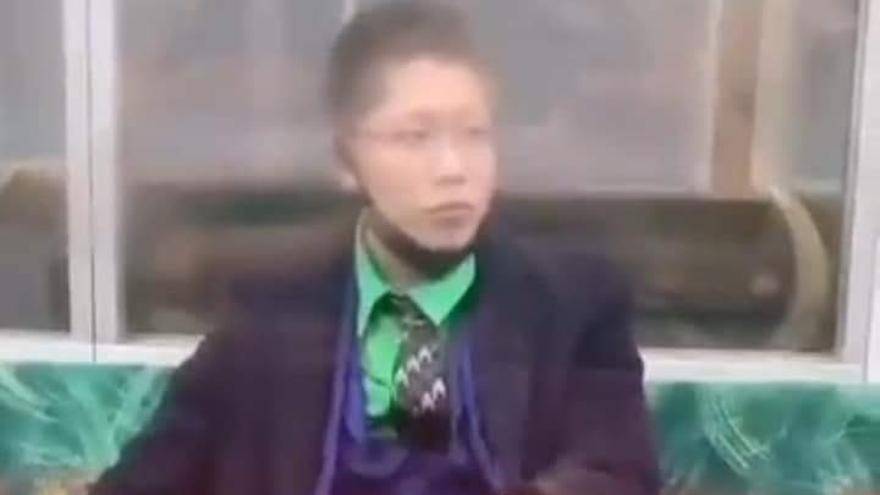 Japón: el hombre que atacó a viajeros de un tren en Halloween del 2021 es condenado a 23 años de cárcel