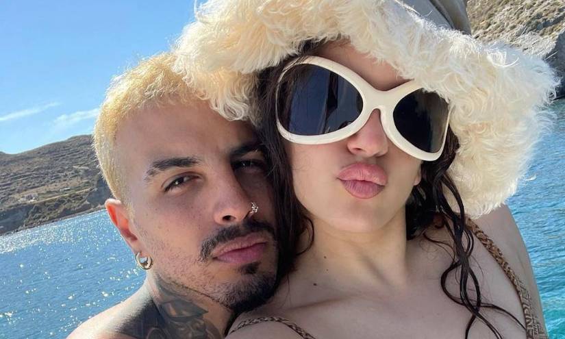 Imagen de archivo de Rosalía y Rauw Alejandro. La separación de la pareja de famosos se hizo pública con una exclusiva de la revista People.