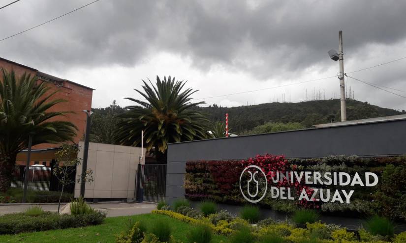 Censuran que Gobierno de Ecuador recorta 213 millones dólares a universidades