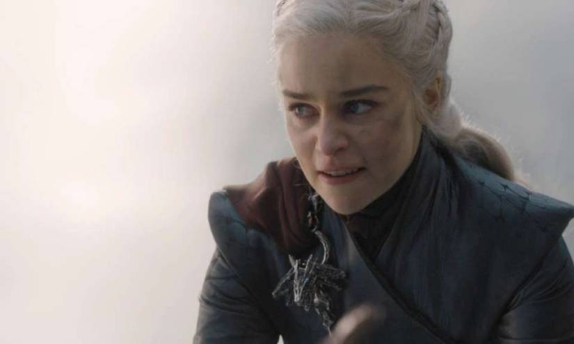 Emilia Clarke denuncia machismo en el set de Games of Thrones