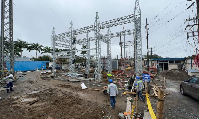 Imagen de una subestación eléctrica en Santo Domingo.