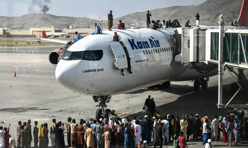 Los talibanes culpan a EEUU de las muertes civiles en el aeropuerto de Kabul