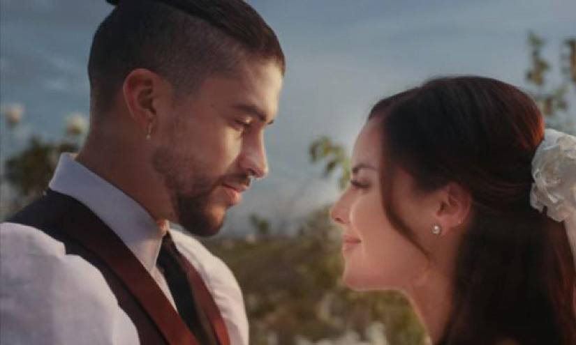 Bad Bunny en el video clip de 'Tití me preguntó'.