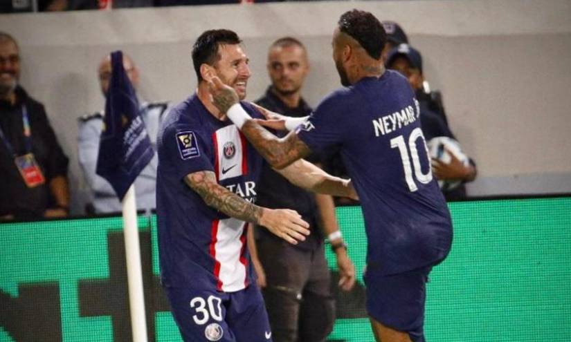 Neymar y Messi se divierten en goleada del PSG, con 'chilena' incluida