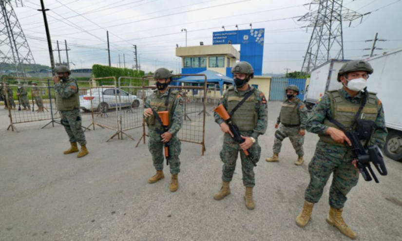 14 reos de la cárcel de Guayaquil se fugaron pero la Policía logra recapturarlos