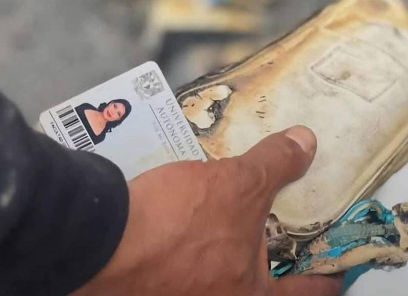 Momento en el que se hayan las pertenencias de la joven universitarias Ana Daniela Barragaán Ramírez