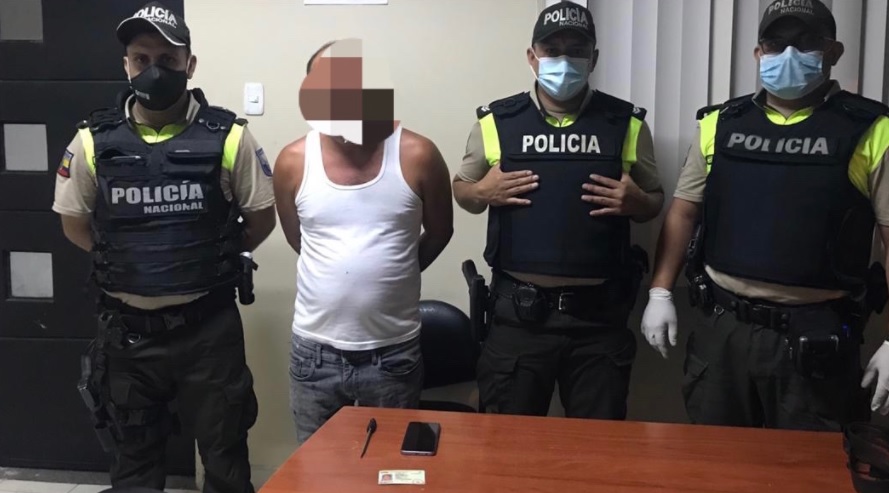 Delincuente usó carro de la esposa para robar