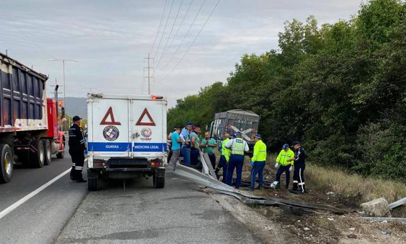 El siniestro ocurrió en la vía Perimetral, a la altura del sector Tres Bocas.