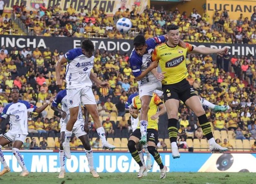 Carlos Paco Rodríguez rechazó la oferta de Bolívar para quedarse en Barcelona SC.