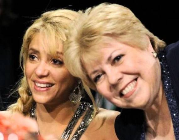 Imagen de Shakira y su madre Nidia del Carmen Ripoll Torrado.