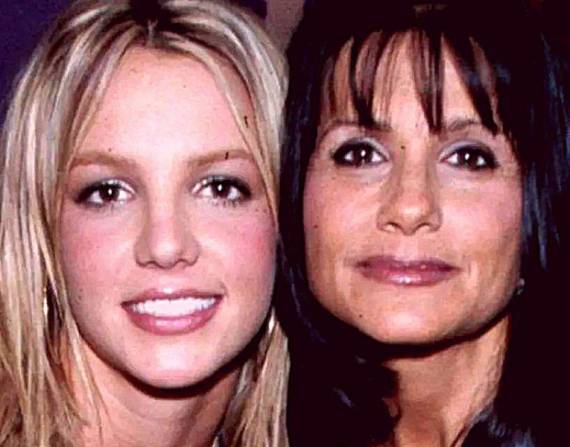 Imagen de archivo de Britney Spears y su madre, Lynne Spears.