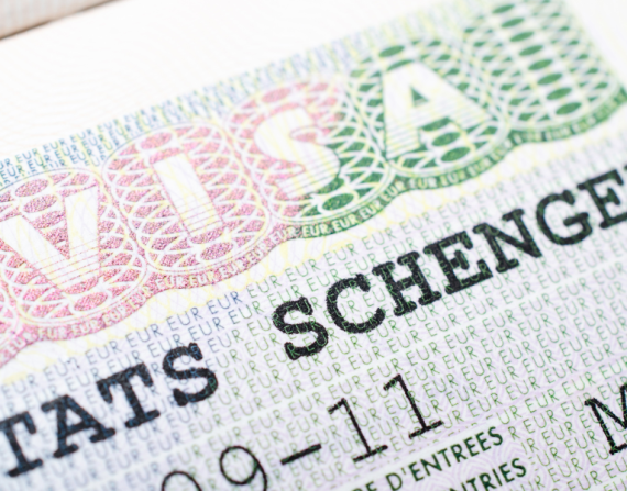 Visa Schengen: eurodiputados aprueban que ecuatorianos viajen sin visa a la Unión Europea