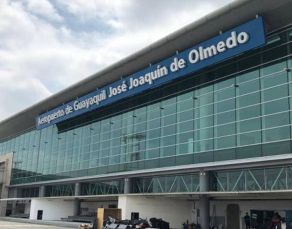 La DGAC reportó la emergencia en el aeropuerto de Guayaquil a las 07:20 de hoy (imagen referencial).