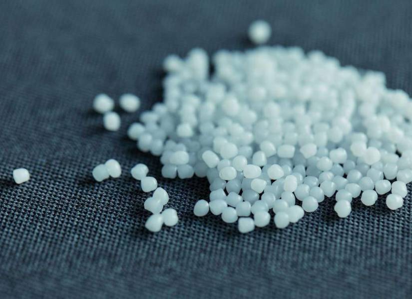 Plástico reciclado de botellas PET