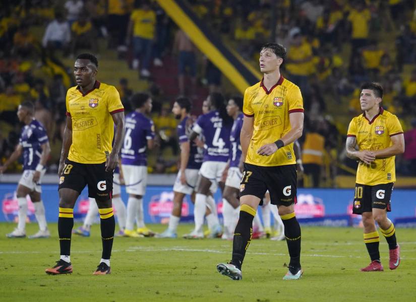 Jugadores de Barcelona en el enfratamiento ante Liga de Quito por la fecha 22 de la LigaPro