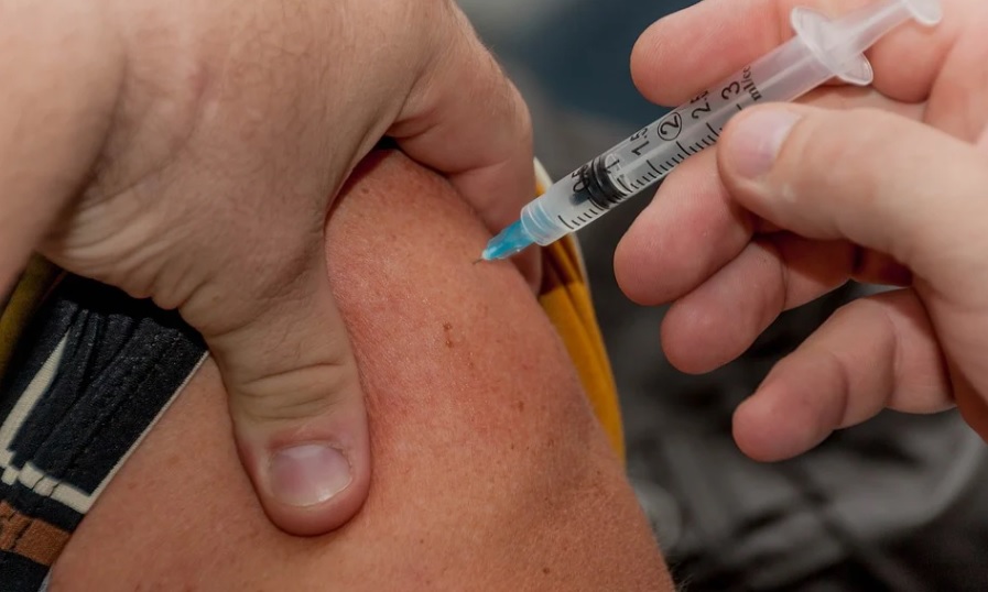 La vacuna contra la gripe podría proteger contra complicaciones cardíacas