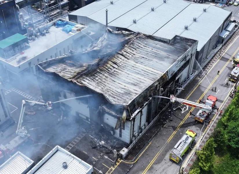 La fábrica de baterías afectada por el incendio en Hwaseong.