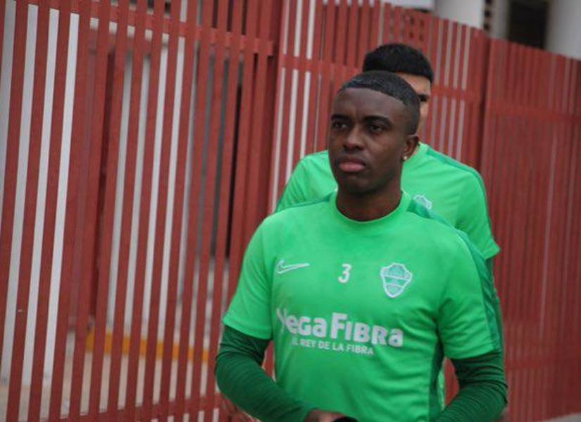 Jhegson Méndez aún no debuta con el Elche de España.