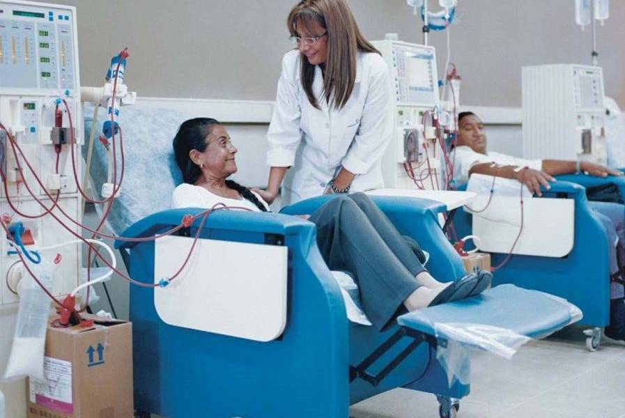 Ministerio de Finanzas deberá pagar deuda a centros de diálisis