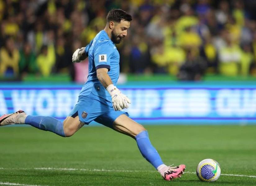 Hernán Galíndez en un partido con la selección de Ecuador por Eliminatorias