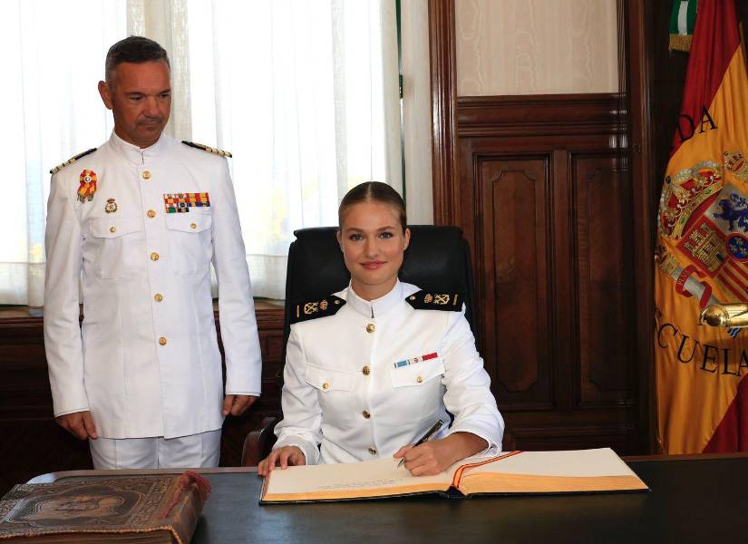Fotografía de la Princesa Leonor en la Escuela Naval