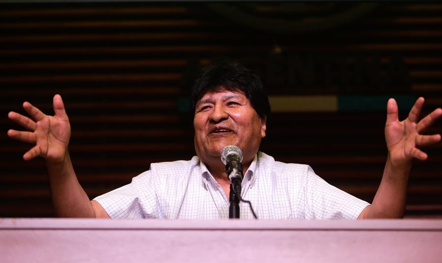 Evo Morales dice que &quot;tarde o temprano&quot; regresará a Bolivia