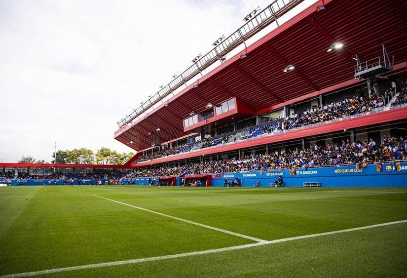 Una vista general del estadio Johan Cruyff, con capacidad para 6.000 personas.