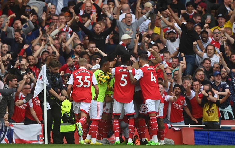 El Arsenal se lleva el clásico sobre el Tottenham y sigue líder en la Premier League