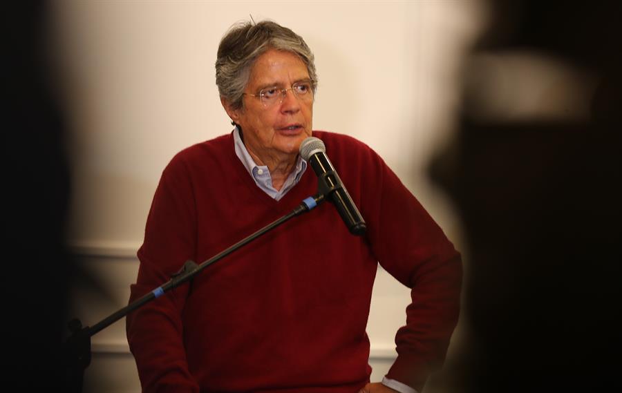 Lasso ofrece diálogo y vacunar a 9 millones de personas en 100 días