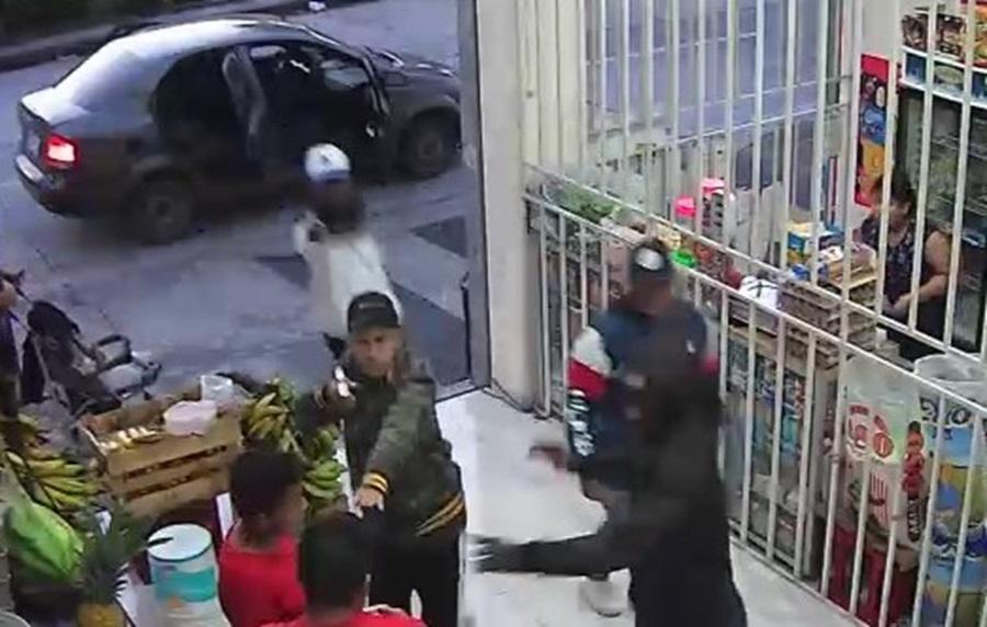 Un vídeo captó el secuestro de un comerciante en la cooperativa Juan Montalvo, norte de Guayaquil