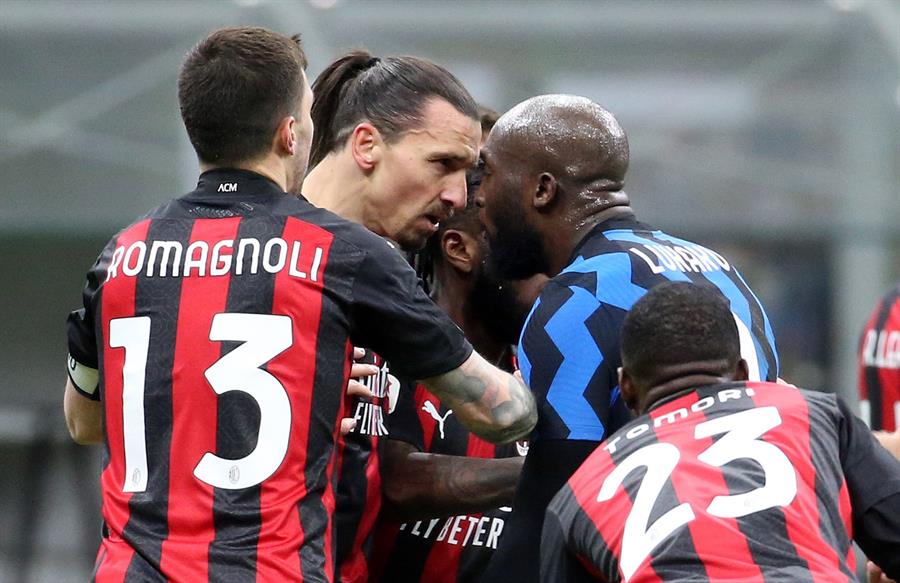 Italia sanciona con un partido a Ibrahimovic y Lukaku por una pelea