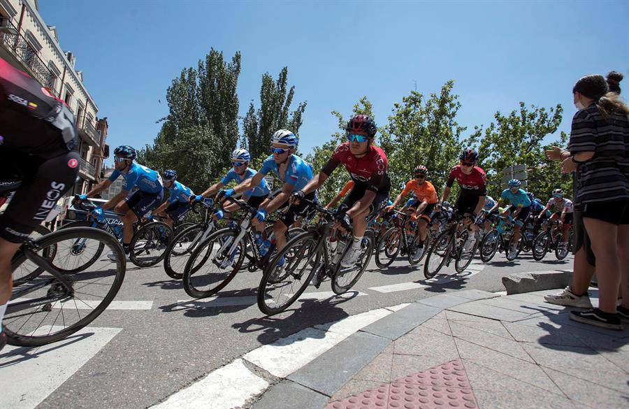 Carapaz abandona la Vuelta a Polonia por precaución