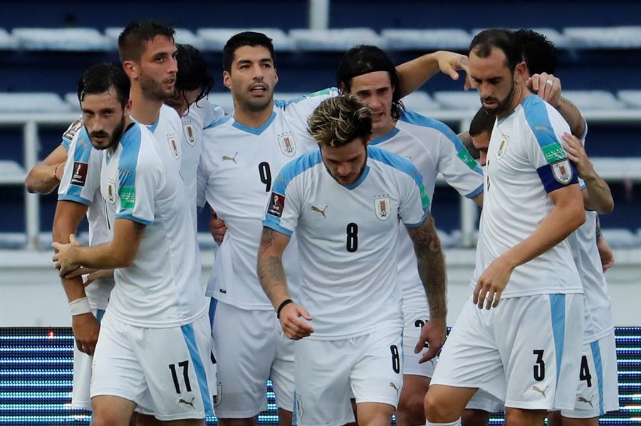 Uruguay golea a Colombia en Barranquilla