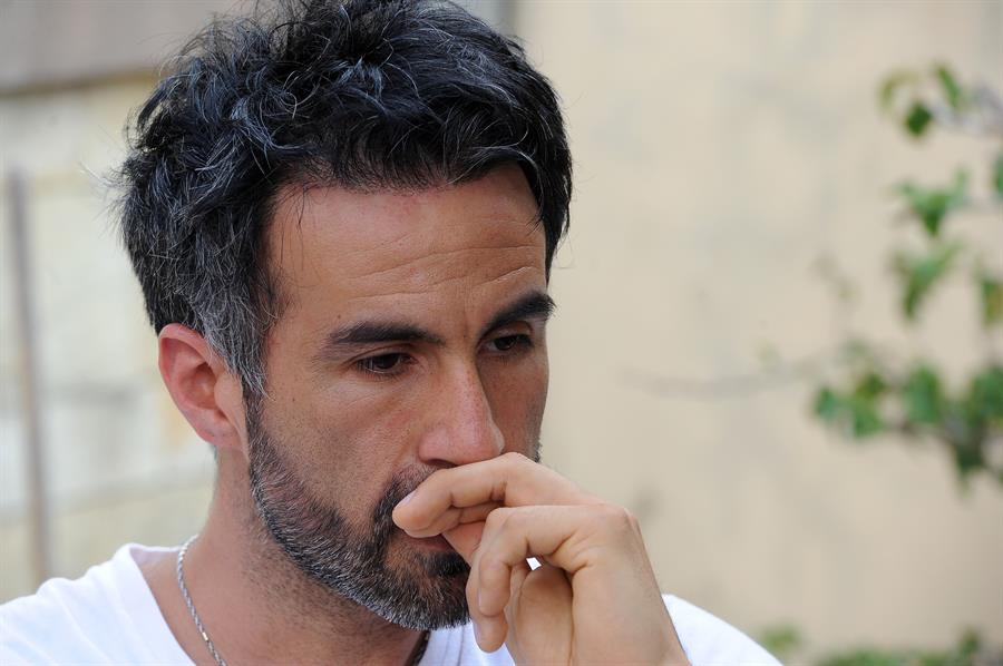 El médico de Maradona insultó a sus hijas y dijo que merecía un monumento