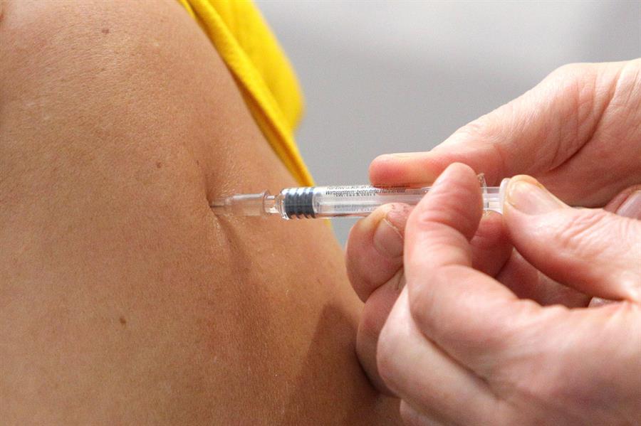 La vacuna de Oxford será aprobada el 28 o 29 de diciembre