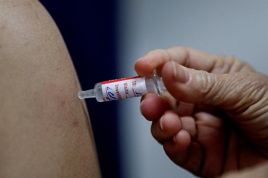 Expertos recomiendan vacuna anticovid desde los 16 años