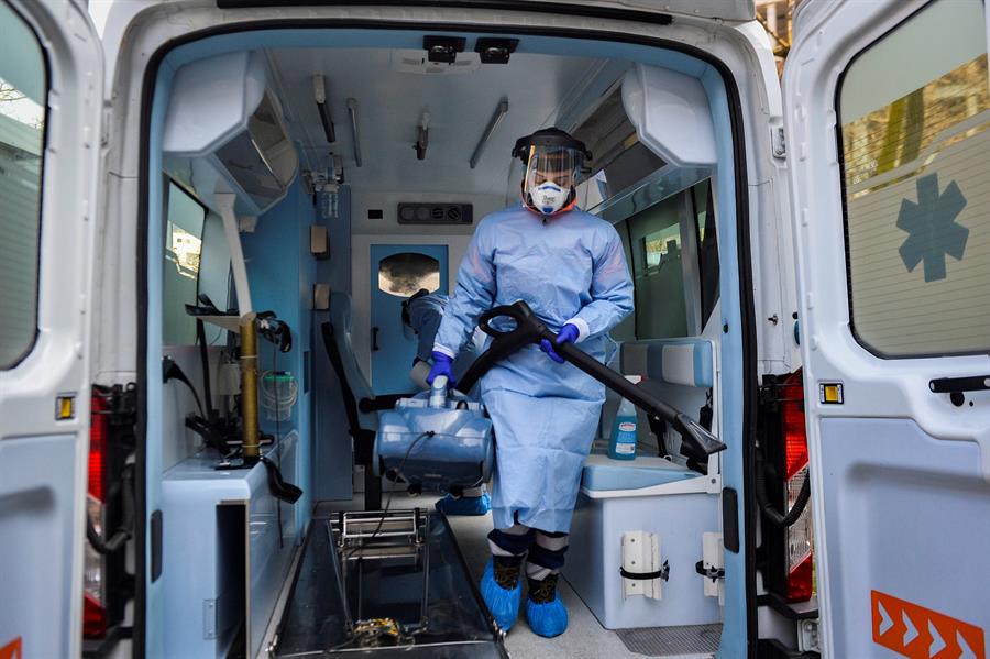 Italia reporta 475 muertos por coronavirus en un solo día